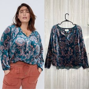Anthropologie Plus Size Faustine Velvet Peasant Blouse size 1X